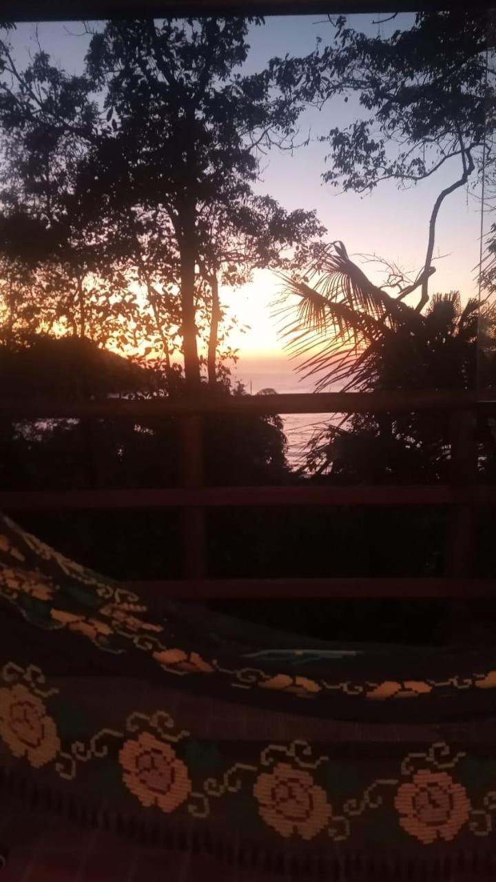 Altar Da Praia Vermelha 180° De Vista Para O Mar Ubatuba Exterior photo